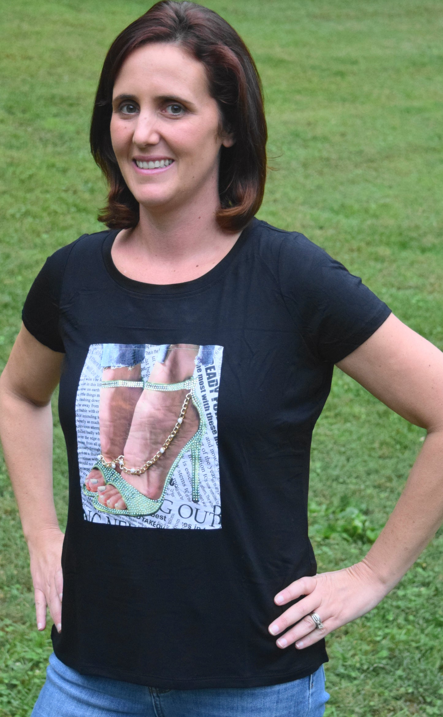 green shoe bling tee